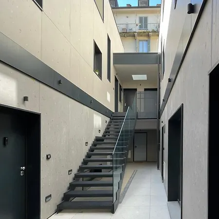 Apartamento Patio Urbano - Oasi Di Vetro E Quiete Turim