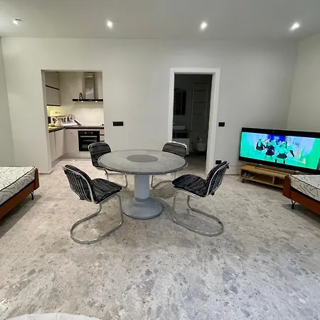 Apartamento Patio Urbano - Oasi Di Vetro E Quiete *