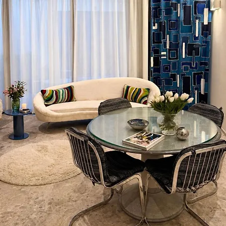 Glass & Charme -